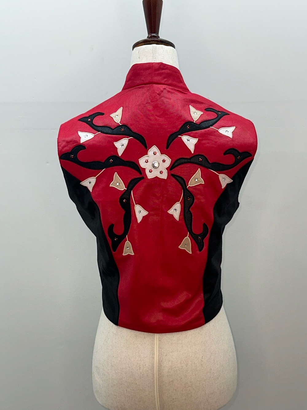 Vintage 1849 Authentic Ranchwear Women Small Western Show Vest Red Black - Picture 5 of 13